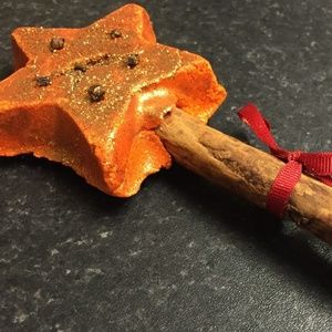 SOLD LUSH MAGIC OF CHRISTMAS